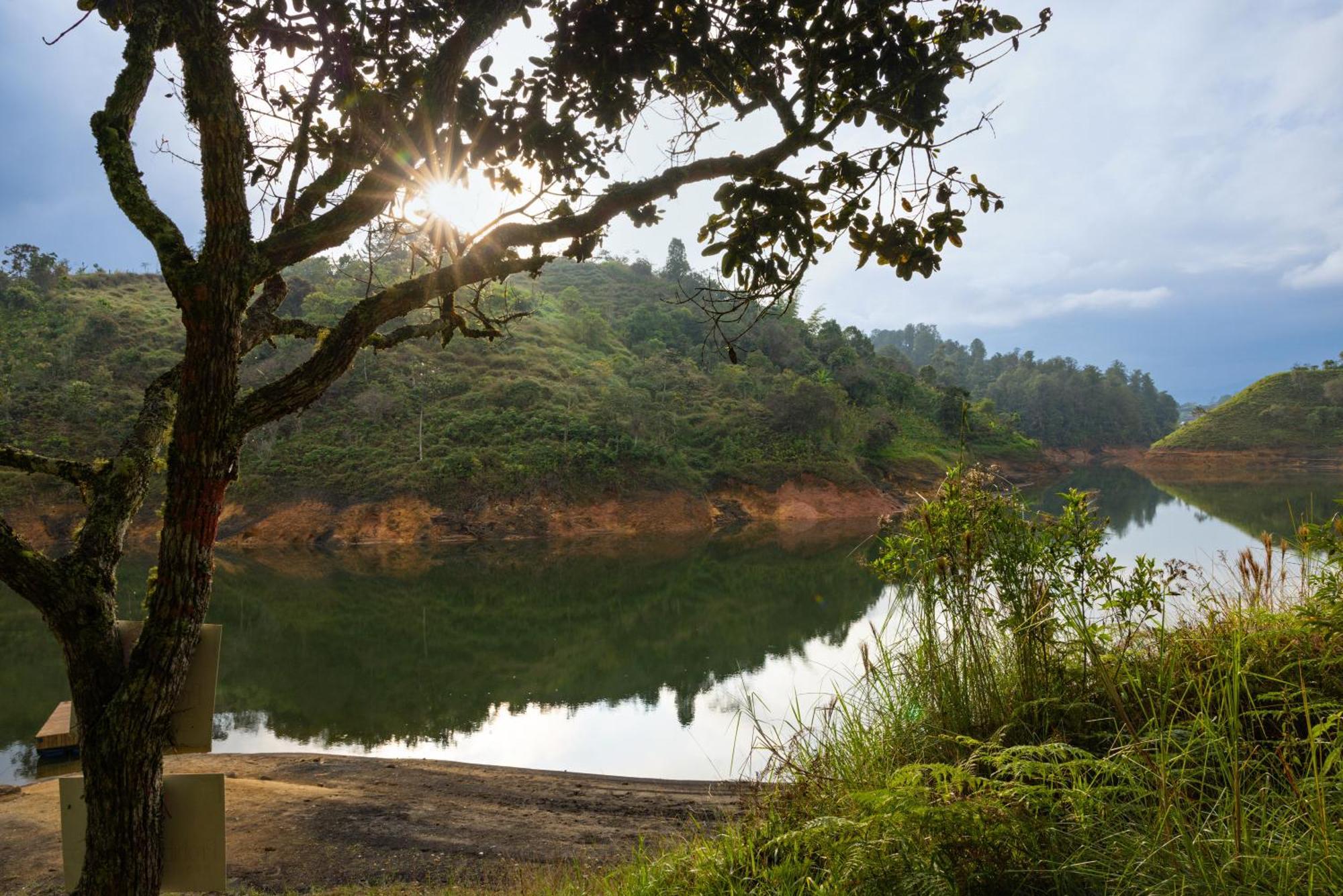 Cabanas Refugio Himalaya Guatapé Kültér fotó